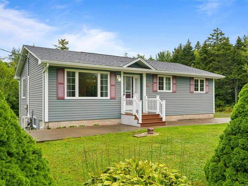 6 Heidelberg Lane, Porters Lake, NS 