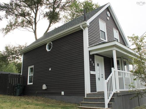 938 George Street  Sydney, NS B1P 1M3