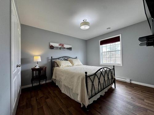 153 Burkes Rd., French Cove, NS 