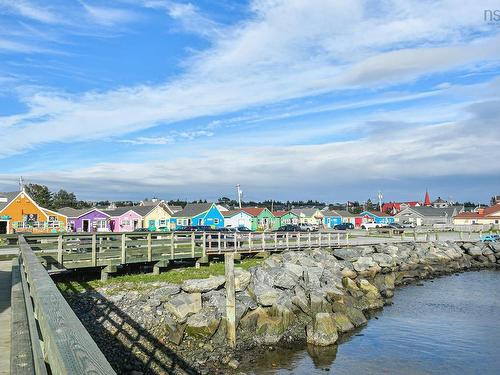 4 Takouhie Court, Eastern Passage, NS 