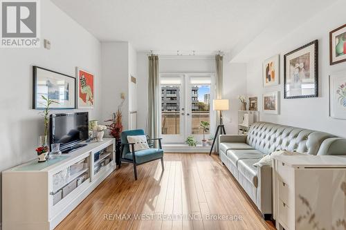 402 - 4196 Dundas Street W, Toronto, ON 