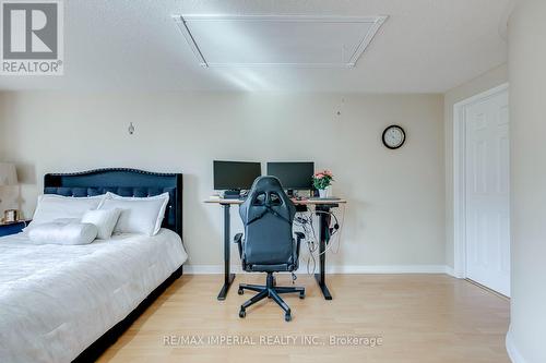 301 Kingsbridge Garden Circle, Mississauga, ON 