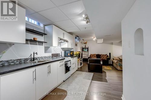 301 Kingsbridge Garden Circle, Mississauga, ON 