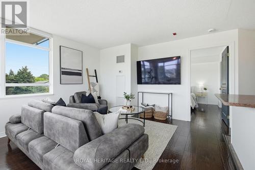 311 - 1600 Charles Street, Whitby, ON 