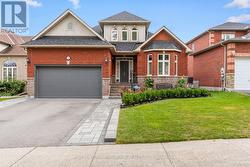 39 BANNERMAN DRIVE Bradford West Gwillimbury, ON L3Z 3J7