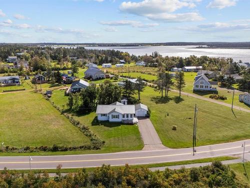 3490 Bayshore Road, Stanhope, PE 