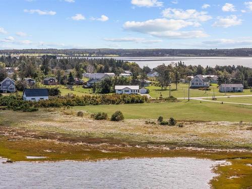 3490 Bayshore Road, Stanhope, PE 