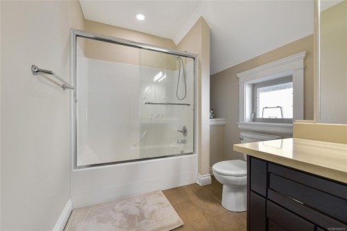 1059 Clare St, Victoria, BC 
