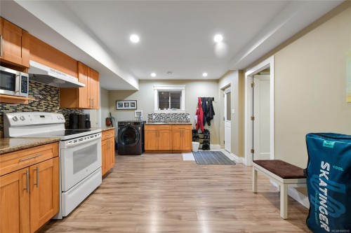 1059 Clare St, Victoria, BC 