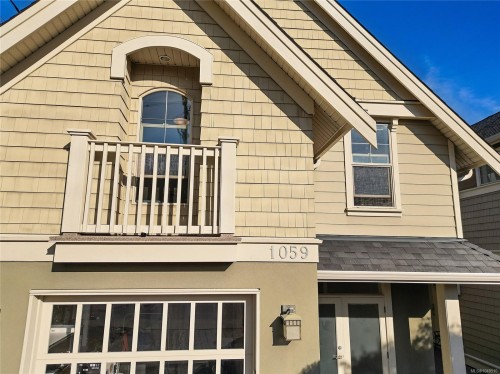 1059 Clare St, Victoria, BC 