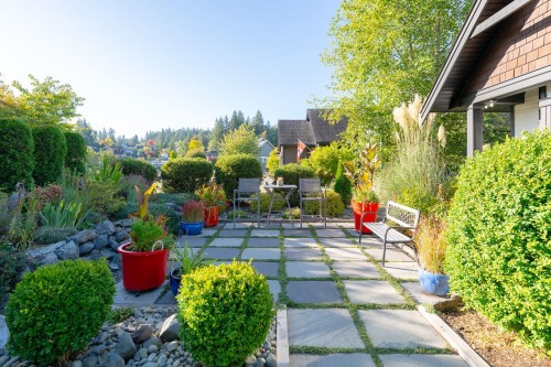 929 Deloume Rd, Mill Bay, BC 