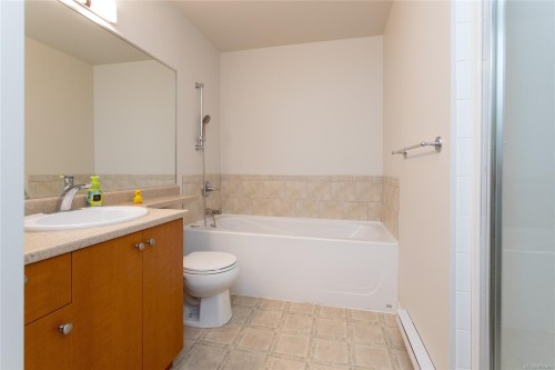 1963 Polo Park Crt, Central Saanich, BC 