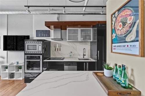 #427-1029 View St, Victoria, BC 