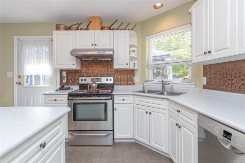 4525 Lambourn Dr, Cowichan Bay, BC 
