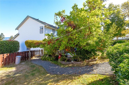 4525 Lambourn Dr, Cowichan Bay, BC 