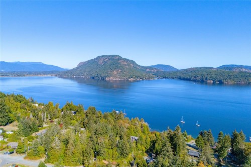 4525 Lambourn Dr, Cowichan Bay, BC 