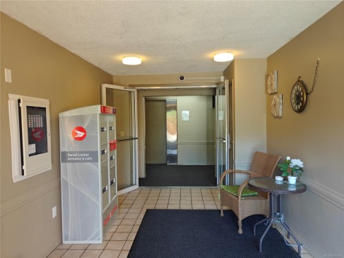 #321-3215 Cowichan Lake Rd, Duncan, BC 