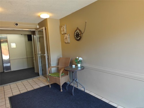 #321-3215 Cowichan Lake Rd, Duncan, BC 