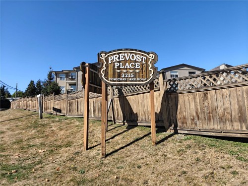 #321-3215 Cowichan Lake Rd, Duncan, BC 