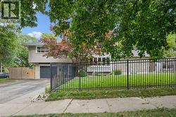 112 MARGARET Avenue N Waterloo, ON N2J 3P9