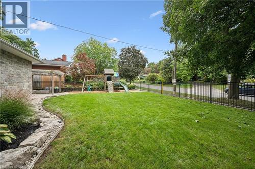 112 Margaret Avenue N, Waterloo, ON 