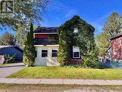 166 BURNHAM STREET Belleville (Belleville Ward), ON K8N 3R9