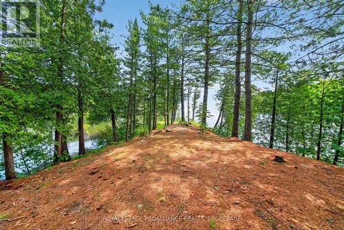 1166 Rocky Lane, Frontenac (Frontenac North), ON 