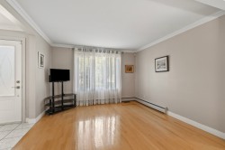 Salon - 