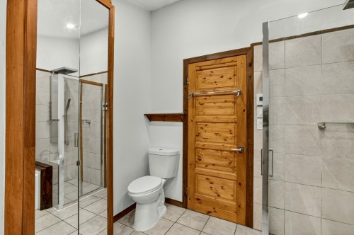 Bathroom - 763 Rue Des Sapins, Saint-Hippolyte, QC 