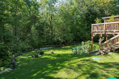 Courtyard - 763 Rue Des Sapins, Saint-Hippolyte, QC 