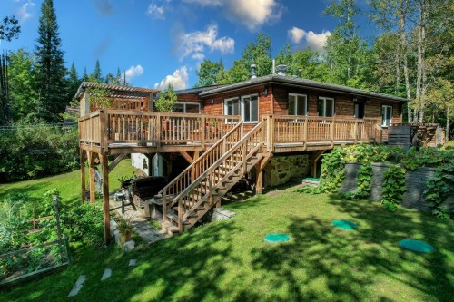 Front of Structure - 763 Rue Des Sapins, Saint-Hippolyte, QC 