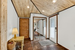 Mud Room - 