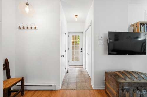 Hall d'entrée/Vestibule - 83 Ch. De La Gare, Piedmont, QC 
