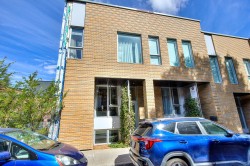 4445 Rue Drolet Montréal (Le Plateau-Mont-Royal), QC H2W 2L8