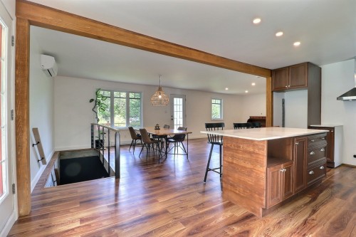 Salle à manger - 650 Rue Jobin, Québec (La Haute-Saint-Charles), QC 