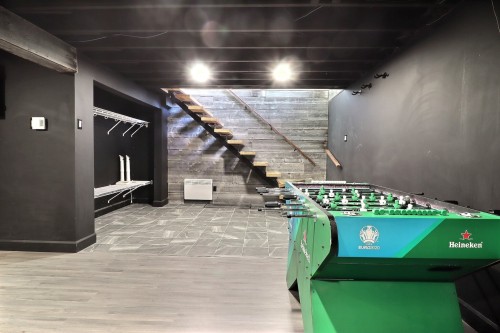 Salle familiale - 650 Rue Jobin, Québec (La Haute-Saint-Charles), QC 