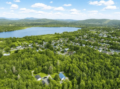 Photo aérienne - 650 Rue Jobin, Québec (La Haute-Saint-Charles), QC 