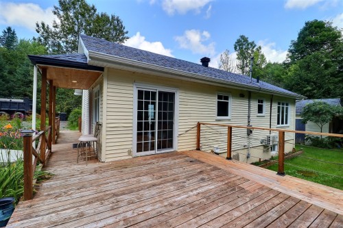 Terrasse - 650 Rue Jobin, Québec (La Haute-Saint-Charles), QC 