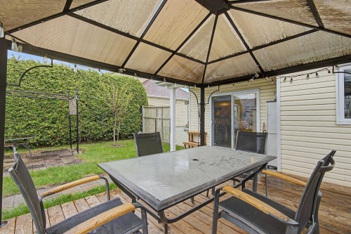 Terrasse - 922 Rue Lanoue, Saint-Jean-Sur-Richelieu, QC 