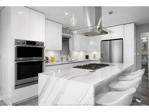 2098 Edgemore Avenue, Lasalle, ON 