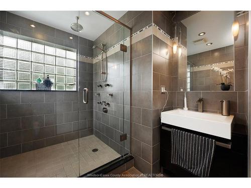 2098 Edgemore Avenue, Lasalle, ON 
