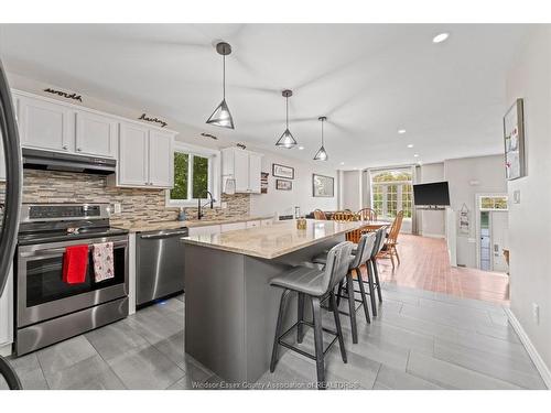 98 Hazel Crescent, Kingsville, ON 
