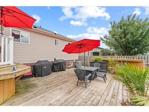 98 Hazel Crescent, Kingsville, ON 