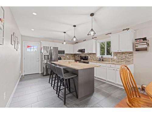 98 Hazel Crescent, Kingsville, ON 