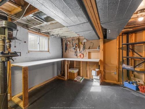 2306 Chilver Road, Windsor, ON 