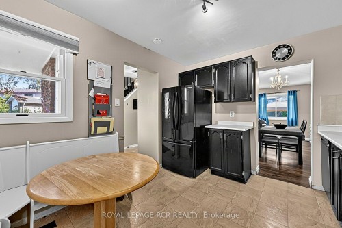 88 Red River Crescent, Toronto, ON 