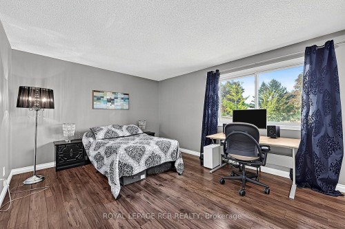 88 Red River Crescent, Toronto, ON 
