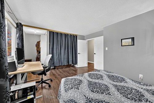 88 Red River Crescent, Toronto, ON 