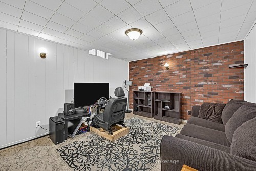 88 Red River Crescent, Toronto, ON 