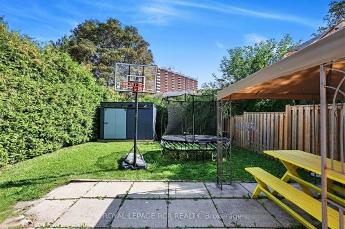 88 Red River Crescent, Toronto, ON 